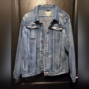 NWOT Womens Denim Rhinestone Jacket